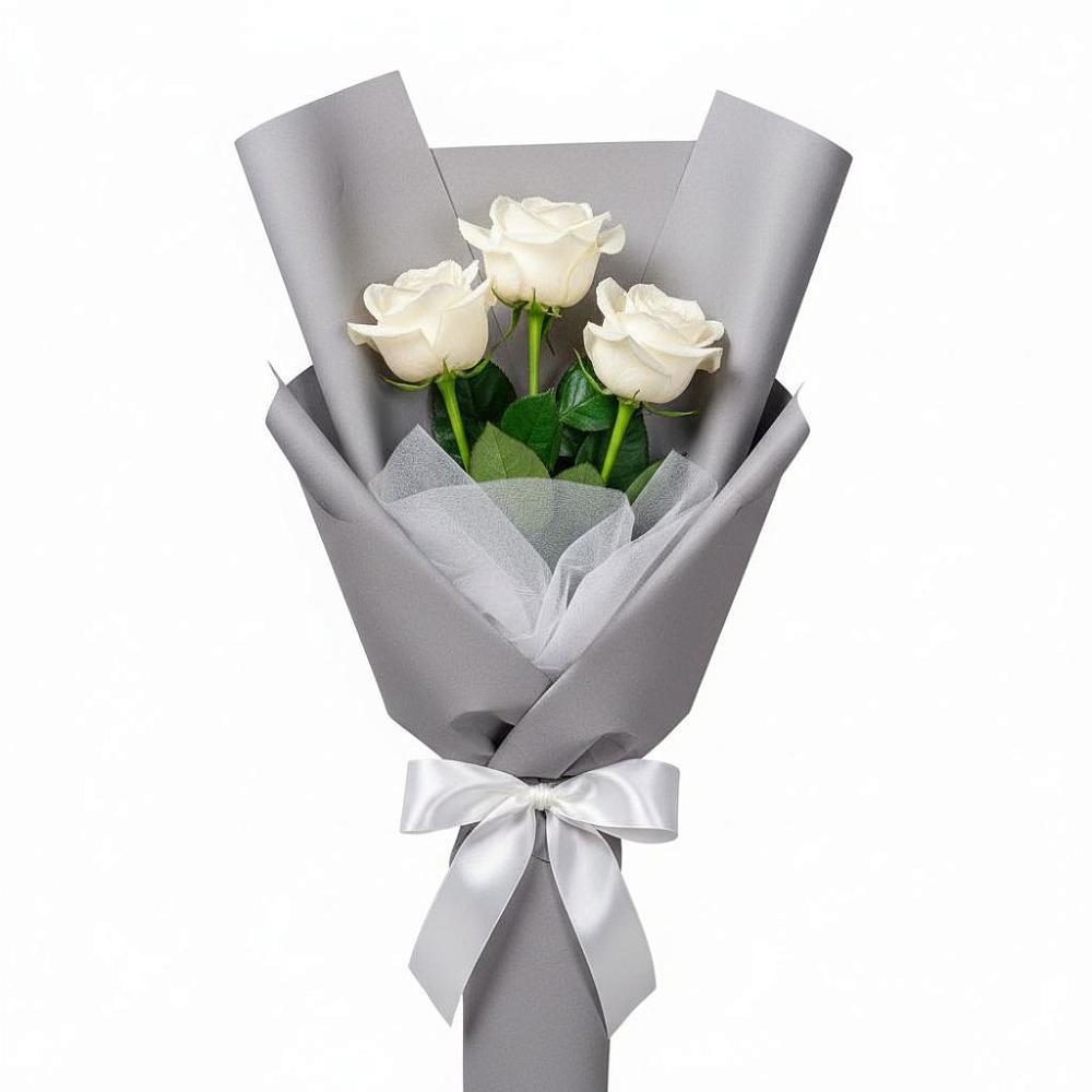 Букет 3 белые розы в Рождествено