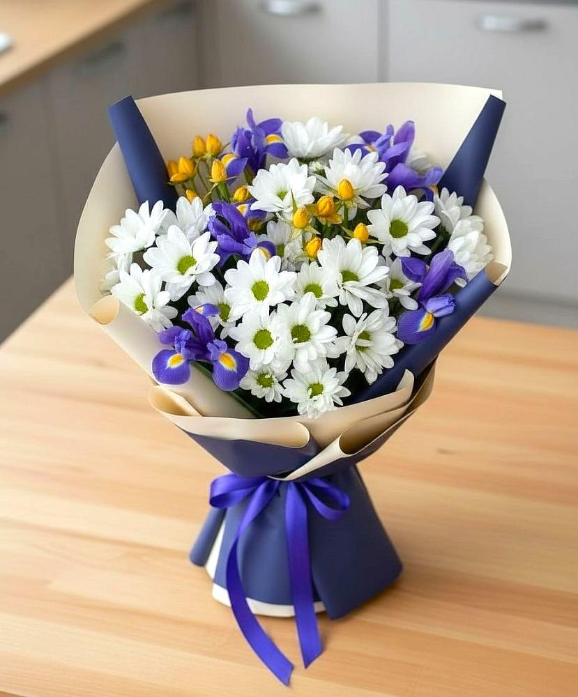 Букет цветов из: Розы, Ирисы и Хризантемы в Рождествено