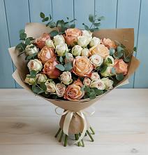 Букет цветов из:  Альстромерии и Розы в Рождествено